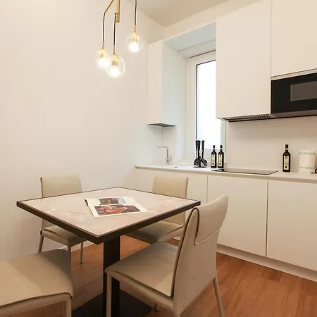 Apartment Duomo Dream Brothers Gabriel Milan